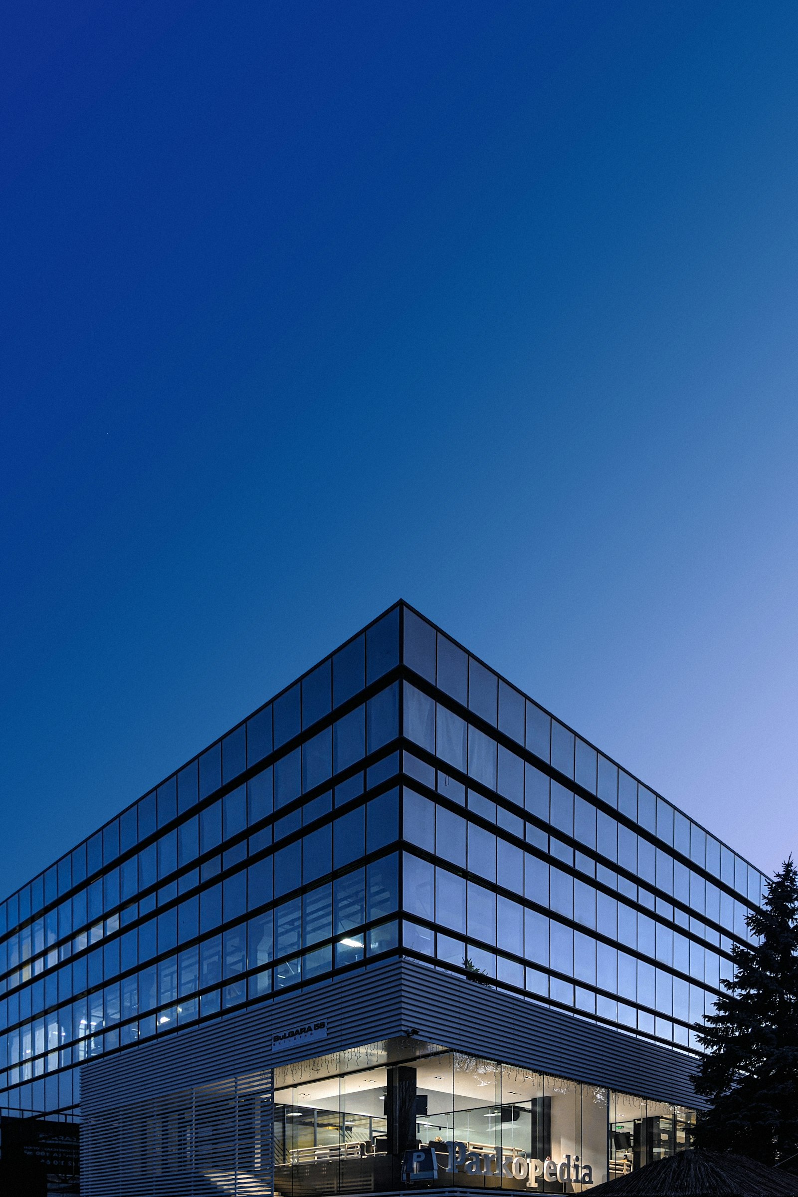 Glass business center - Mexico City B2B analytics
